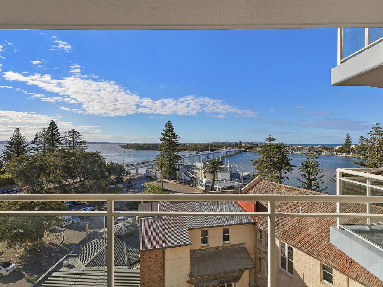 Waterfront Apartment 521 Entrance Exterior photo